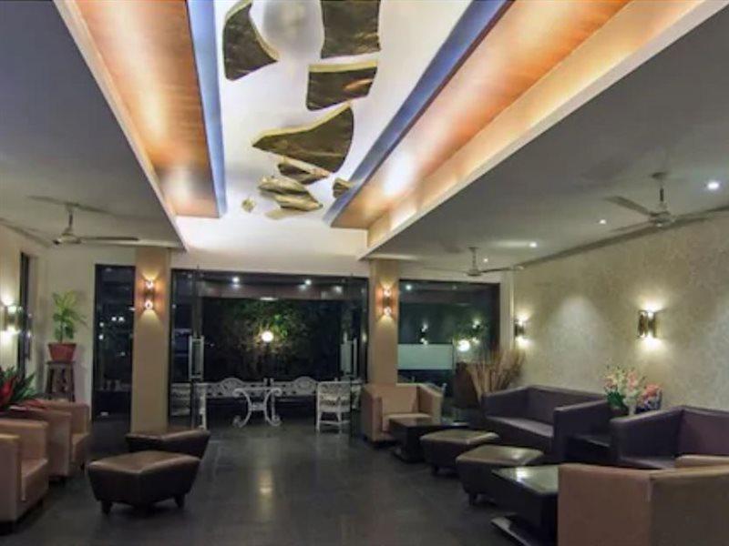 Hotel Chandralok Lonavala Eksteriør billede