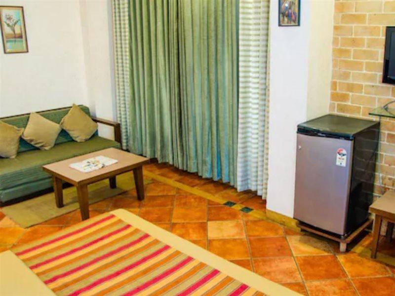 Hotel Chandralok Lonavala Eksteriør billede
