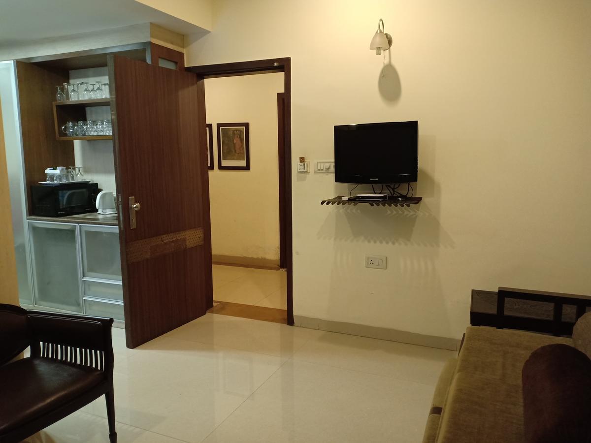 Hotel Chandralok Lonavala Eksteriør billede