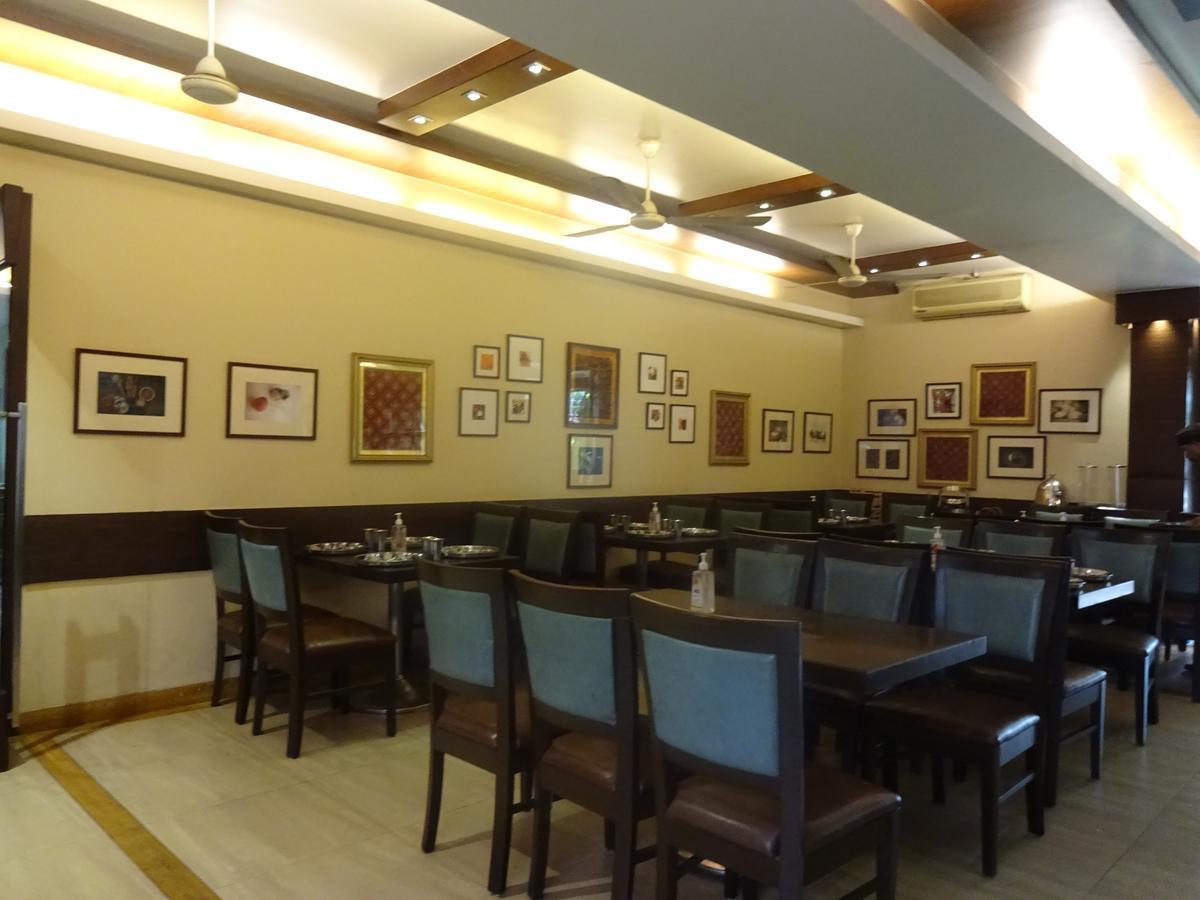 Hotel Chandralok Lonavala Eksteriør billede
