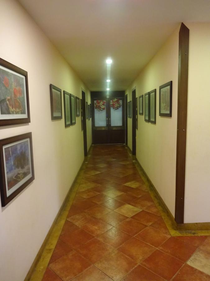 Hotel Chandralok Lonavala Eksteriør billede