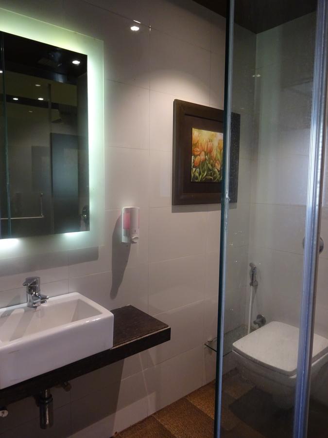Hotel Chandralok Lonavala Eksteriør billede